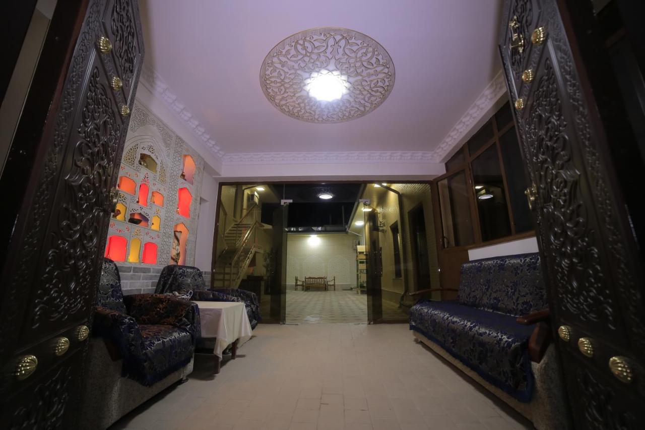 Hanifa Buchara Exteriér fotografie